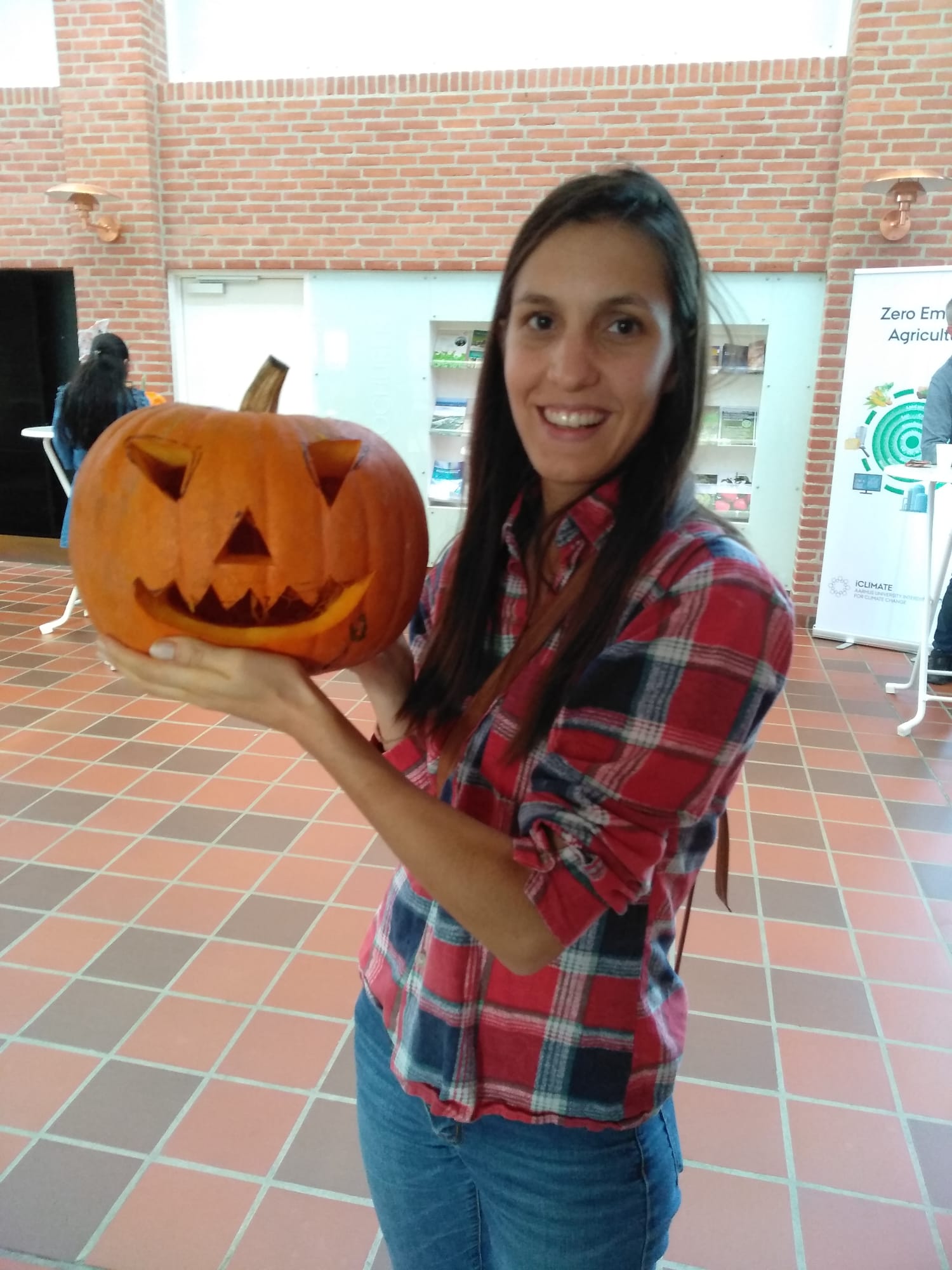 Ana Claudia Guillenea Golovanevsky